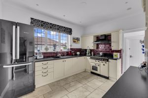 Photo 17- click for photo gallery